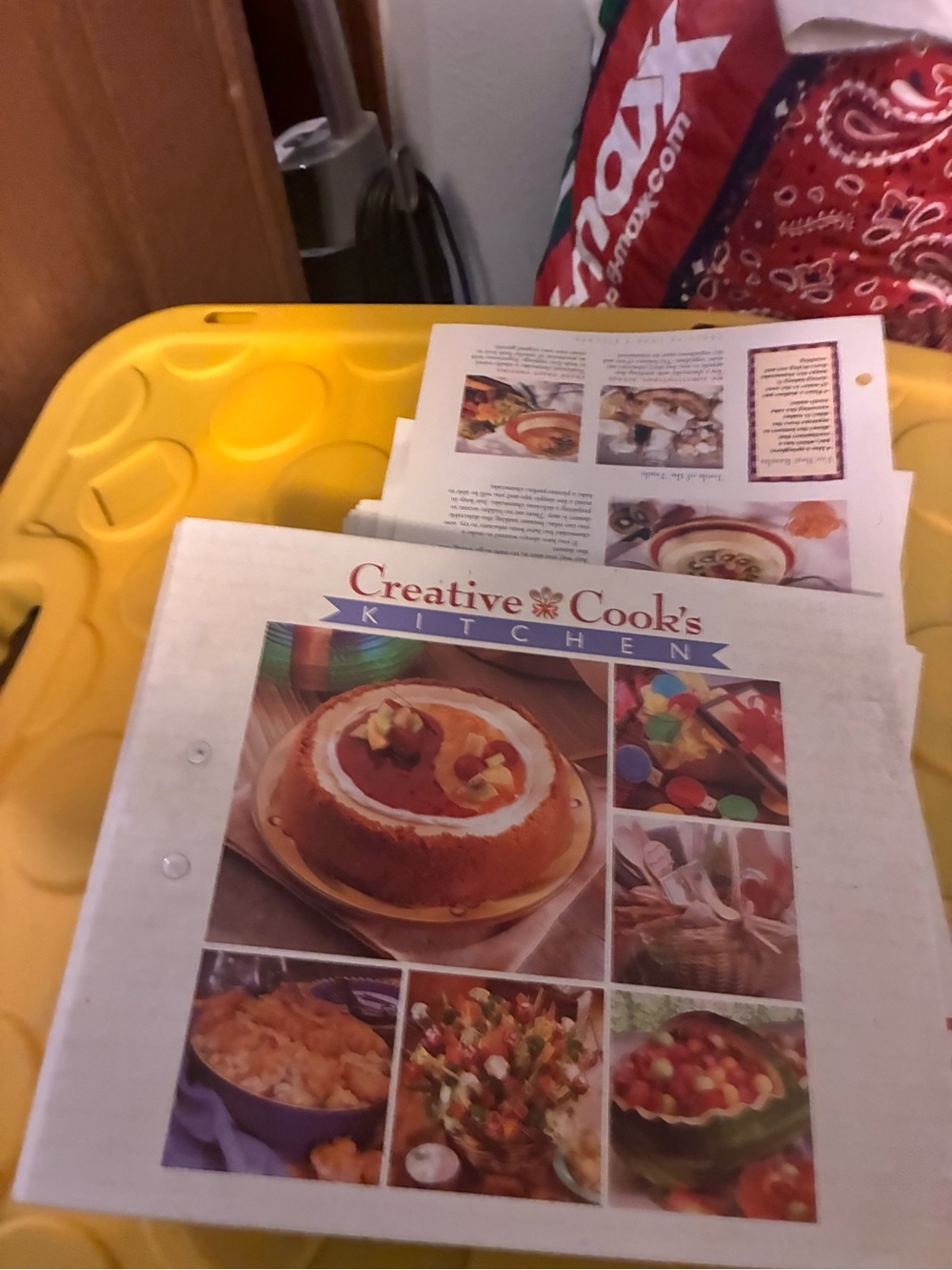 Kitchen Recipe Binder - Yellow